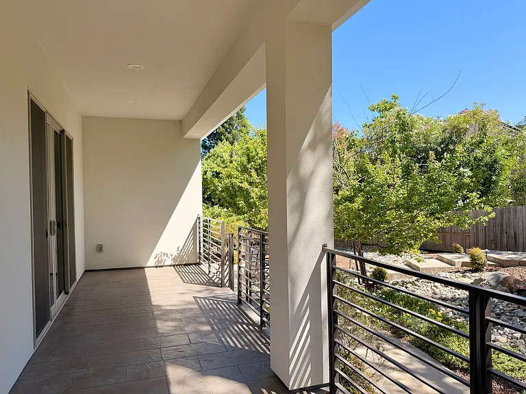1112 Turquoise Way — Photo 38