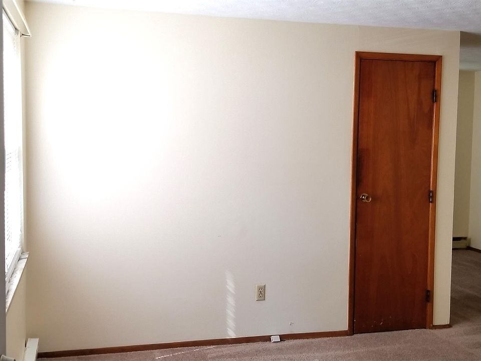 1st image of 316 W 5th St #11050965