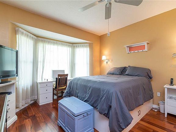 3rd image of 7322 Cleopatra Dr