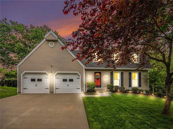 11623 Cherry St, Kansas City, MO 64131