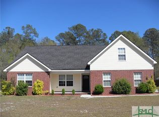 220 Rosehill Dr E, Rincon, GA 31326