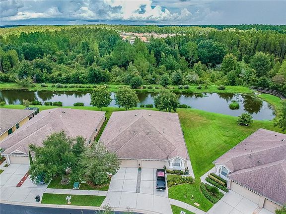 3rd image of 31841 Larkenheath Dr