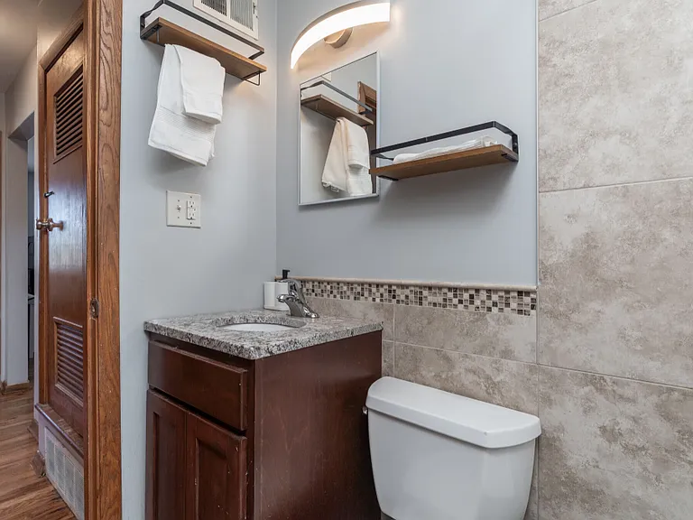 1307 King Ave #C — Photo 18