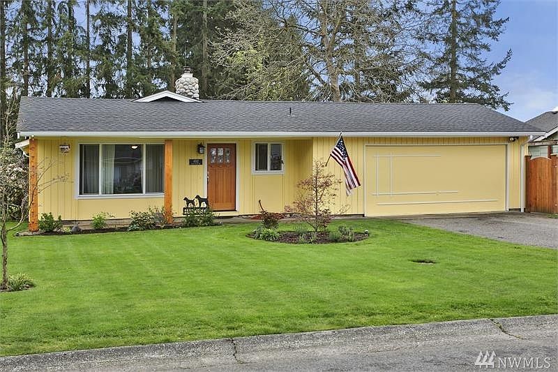 1st image of 4512 129th Pl NE