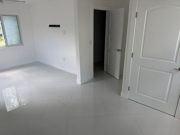 3rd image of 1137 SW 8th Ave