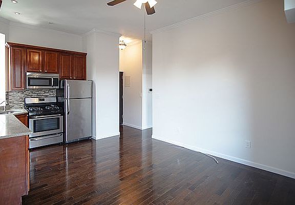 2nd image of 50 2nd Ave #9