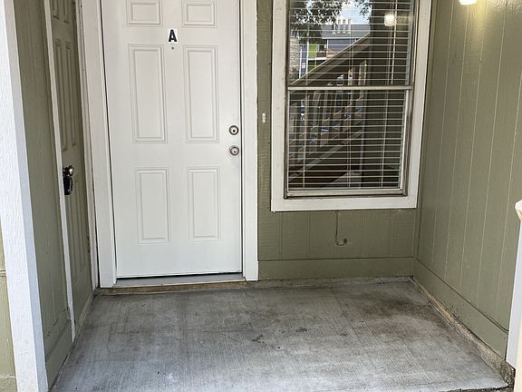 Covered front entrance