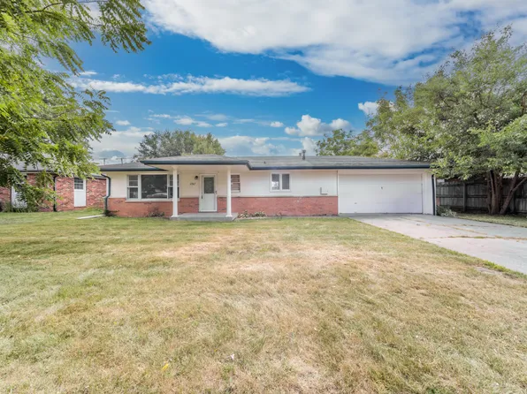 2317 Dover St, Anderson, IN 46013