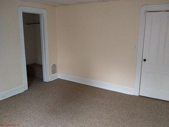 4th image of 607 Grove St
