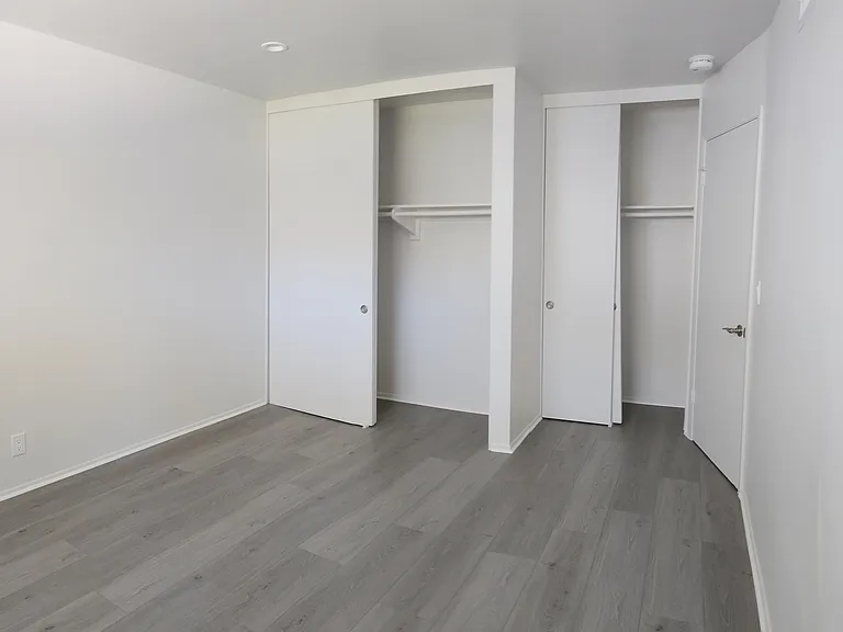 6081 Pamela Ln — Photo 13