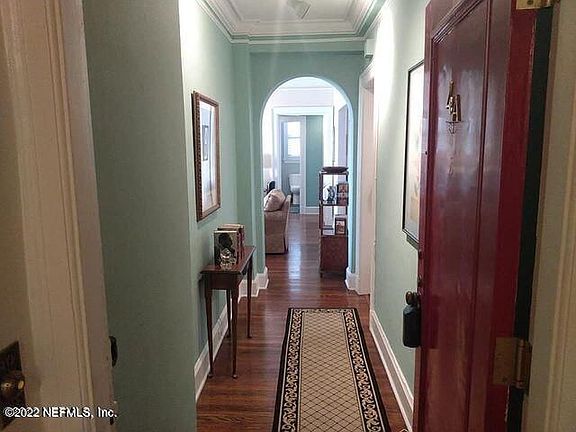 3rd image of 1846 Margaret St APT 4A