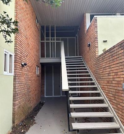 3rd image of 239 Opal St APT A