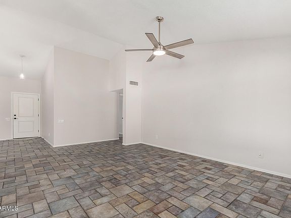 5th image of 832 N ALVARO Circle