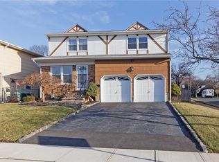 1591 Ridgeway St, Union, NJ 07083