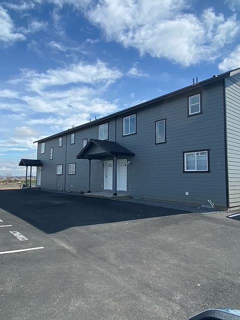 1st image of 5 W Marina Dr #5