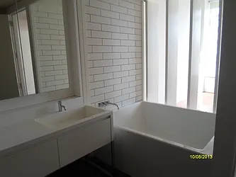 Sold by Manhattan Network Inc.