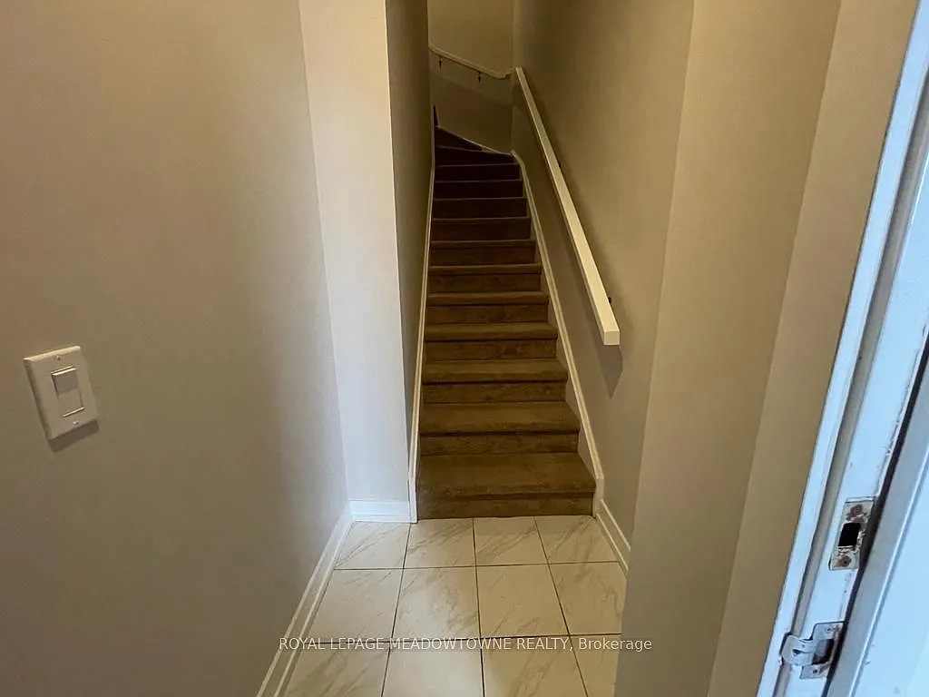 2 bed, $2,900 — Photo 2