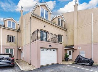 1432 Outlook Ave #3, Bronx, NY 10465