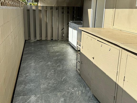 2nd image of 468 Kaleimamahu St #B