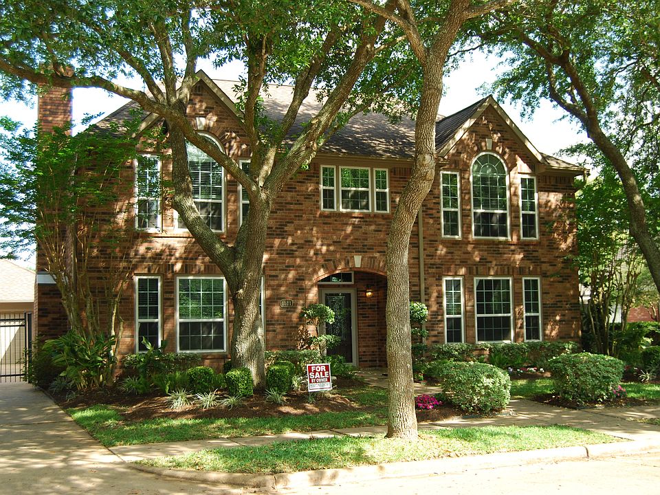 1st image of 1511 Sugar Crossing Dr