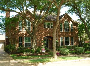 1511 Sugar Crossing Dr, Sugar Land, TX 77478
