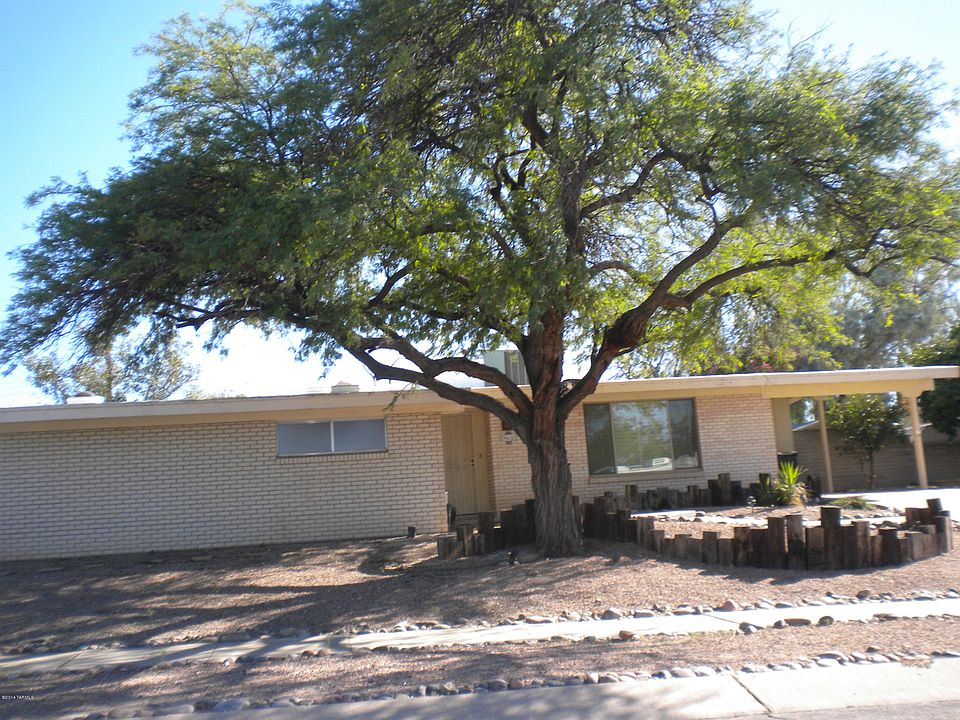 1st image of 9432 E El Cajon Dr