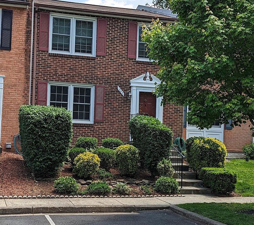 1st image of 347 Gundry Dr