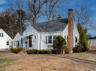 15 French Rd, Manchester, CT 06042