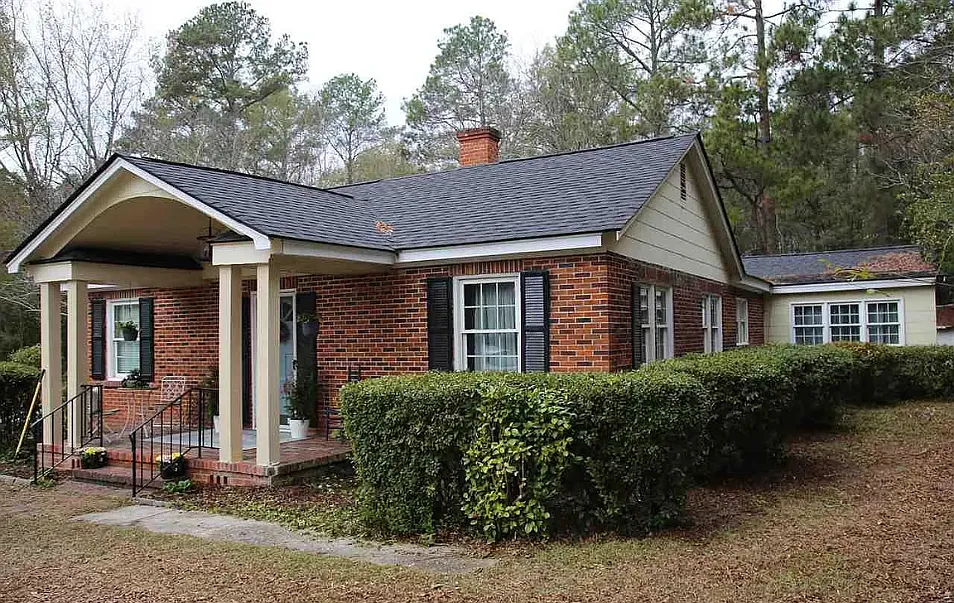 928 West Lydia Highway - 1 — Photo 2