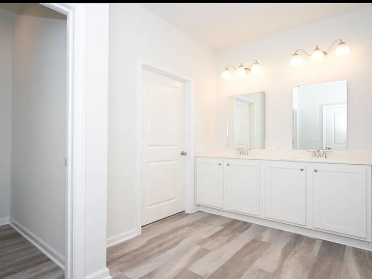 529 Calhoun Falls Dr — Photo 14