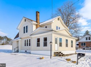 411 Elwyn Ter, Manheim, PA 17545