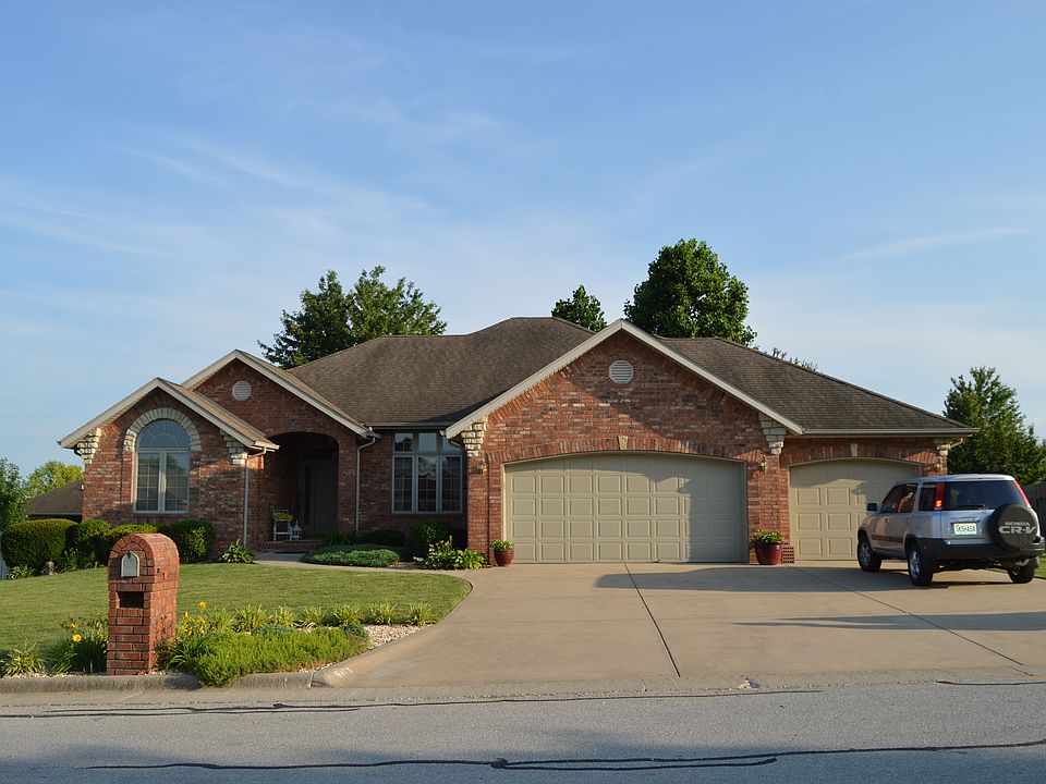 708 E Niangua Dr Nixa MO 
