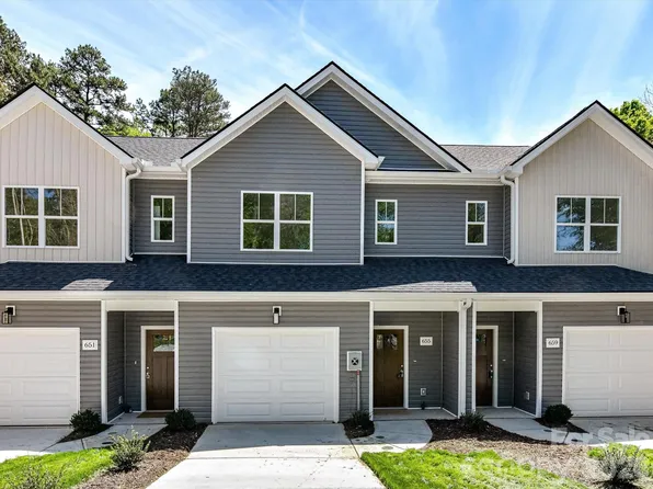 655 Stillgreen Ln, Charlotte, NC 28214