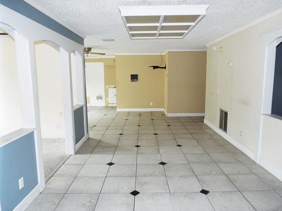 5th image of 1629 Hammond Blvd