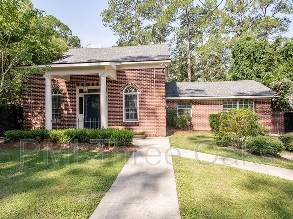 1705 Saint Marys Dr, Waycross, GA 31501