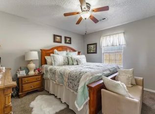 3304 SW Landau Ct APT 1, Bentonville, AR 72712