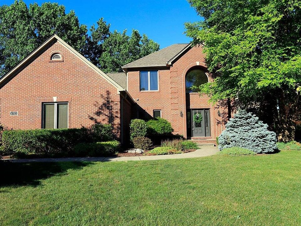 1st image of 4703 Sawgrass Dr W