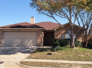 7229 Ashbourne Way, Fort Worth, TX 76133