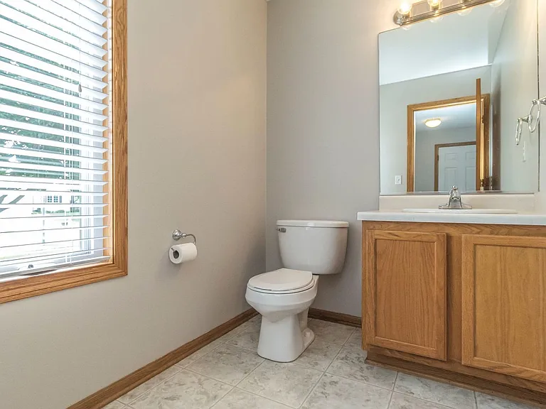 340 NE Carefree Ln — Photo 14