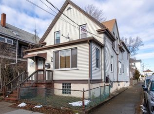 75 Belleville Rd, New Bedford, MA 02745