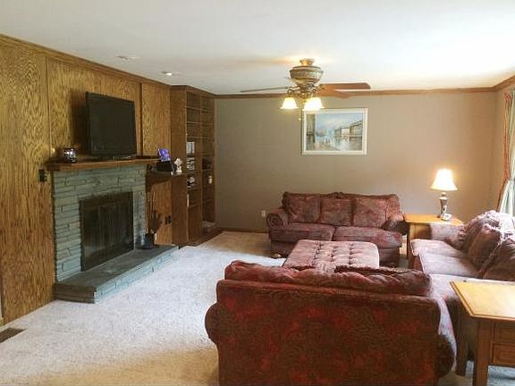 3rd image of 25 Smullen Ave