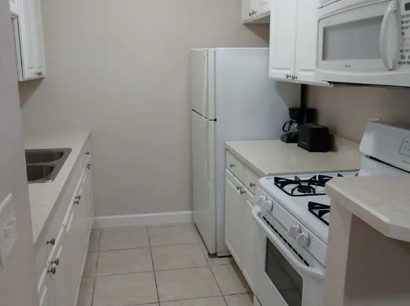 1700 SW 16th Ct Unit P08, Gainesville, FL 32608