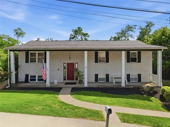218 Briaridge Dr, Turtle Creek, PA 15145