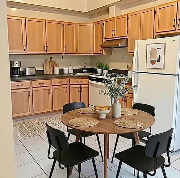 88-18 150th St #220 — Photo 3