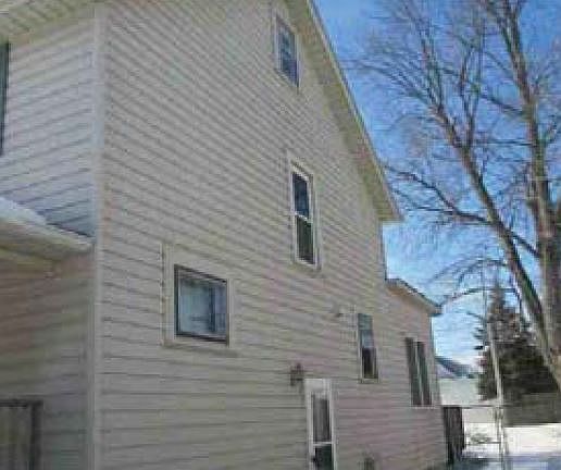 3rd image of 416 Illinois Ave