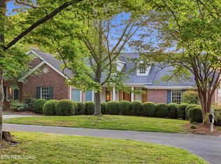 633 Fort Hill St, Loudon, TN 37774