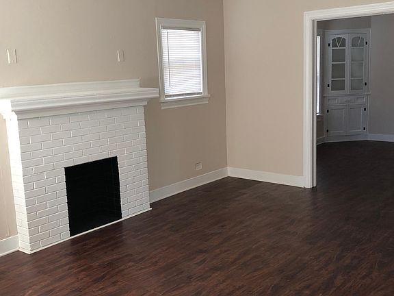 2nd image of 503 W Oakwood St