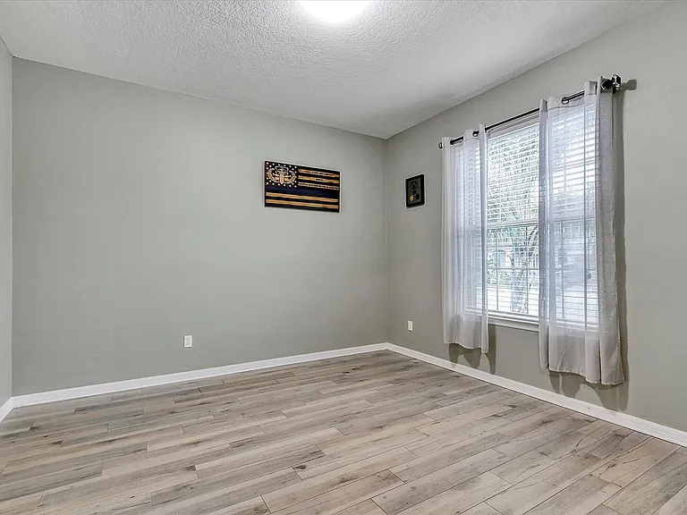 5611 Barletta Dr — Photo 26