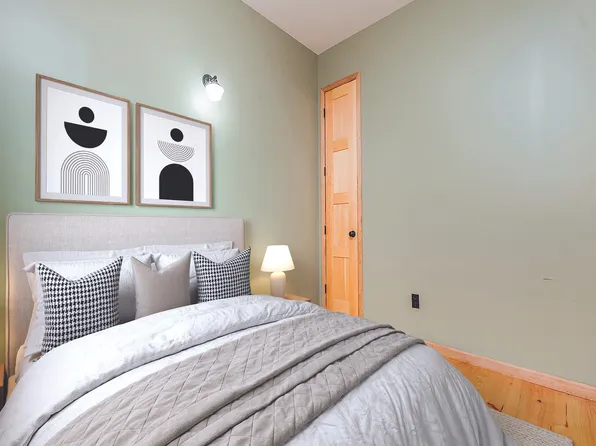 208 Starr Street image 13 of 17