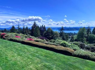 2202 Folkestone Way #49, West Vancouver, BC V7S2X7